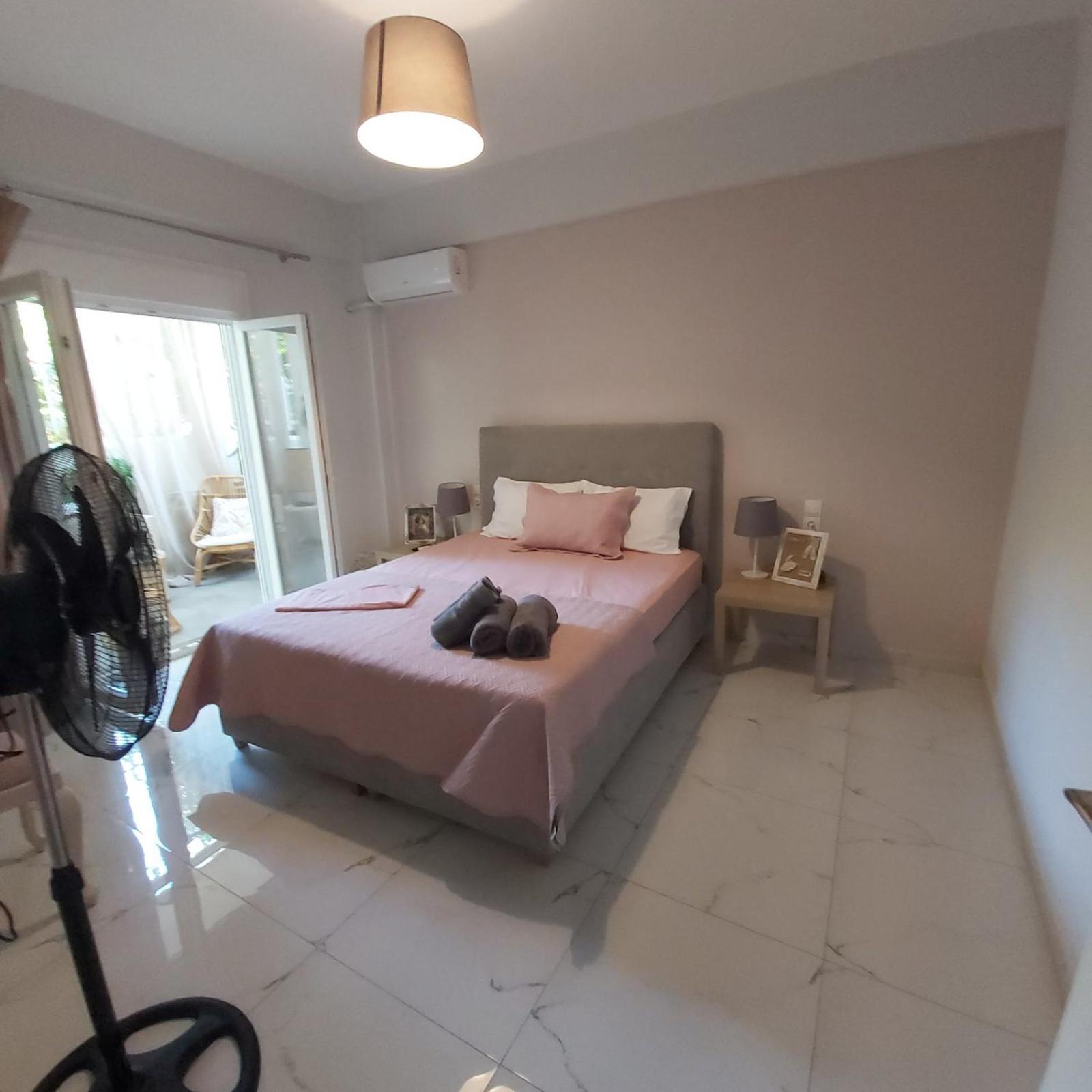 Eytyhias Yard Apartments In Poros Poros Town Buitenkant foto