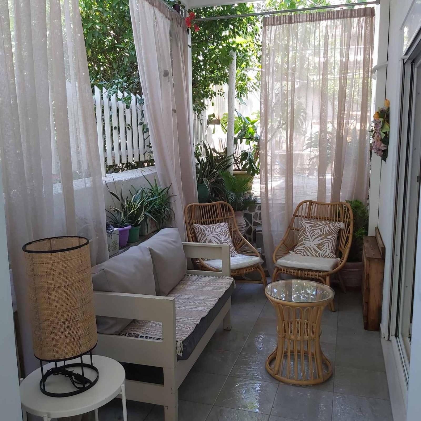 Eytyhias Yard Apartments In Poros Poros Town Buitenkant foto